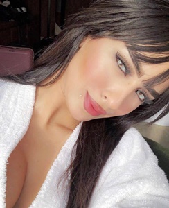 yildizli otelde plaza da ve rezidans gorusmeleri yapan escort lilly 20988 3