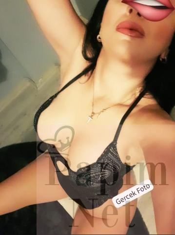 İzmir Fetiş Yeni Otel Escort Bayan Ceren