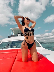 kendi evinde ve otelde gorusme yapan escort demet 3231