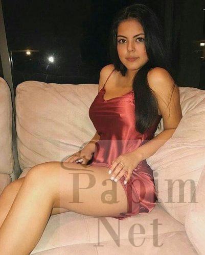 Ateşli Alanya escort Aslı evinize geliyor