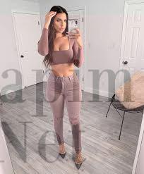 Genç Taksim escort bayan Sıla oral seks tutkunu