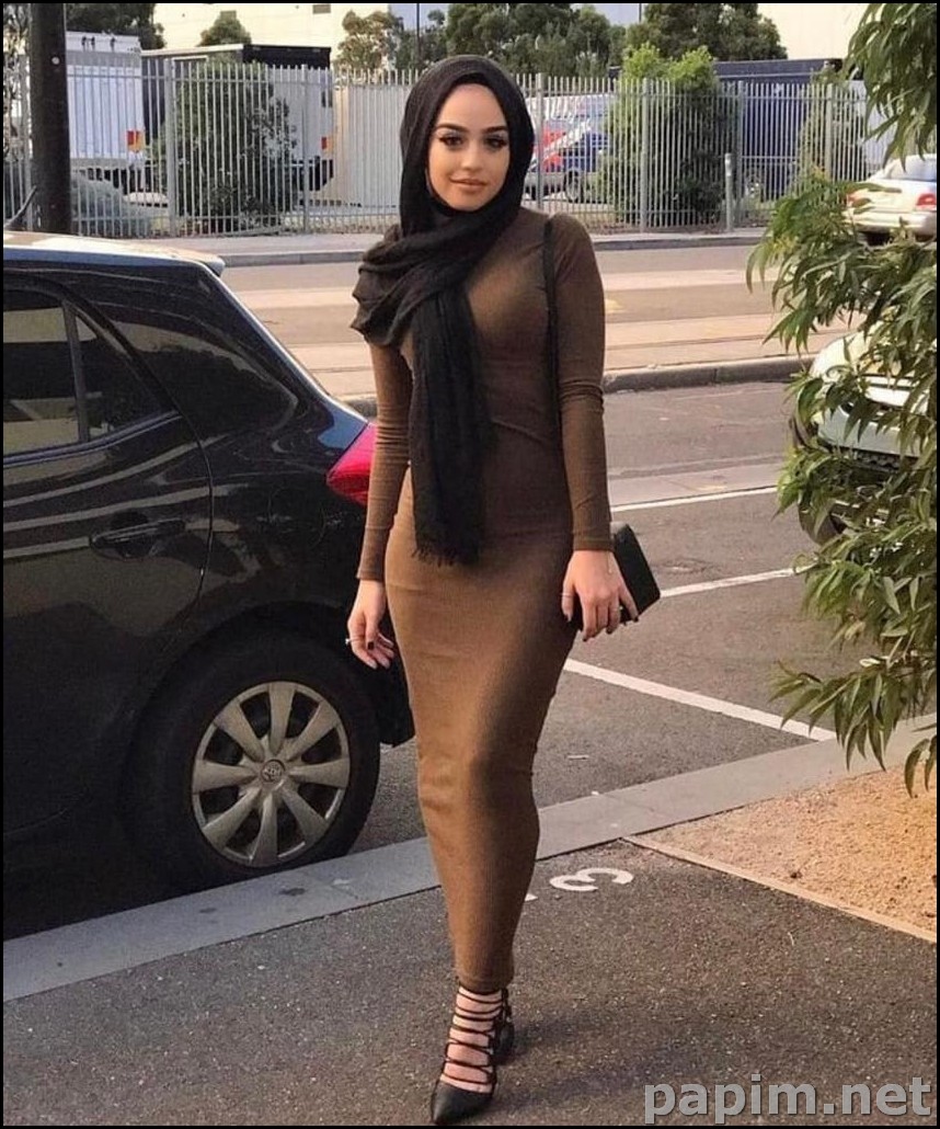 Kendini çok rahat ifade eden Yenişehir türbanlı escort bayan