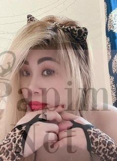 Eliyle tatmin eden fenomen escort Berrak